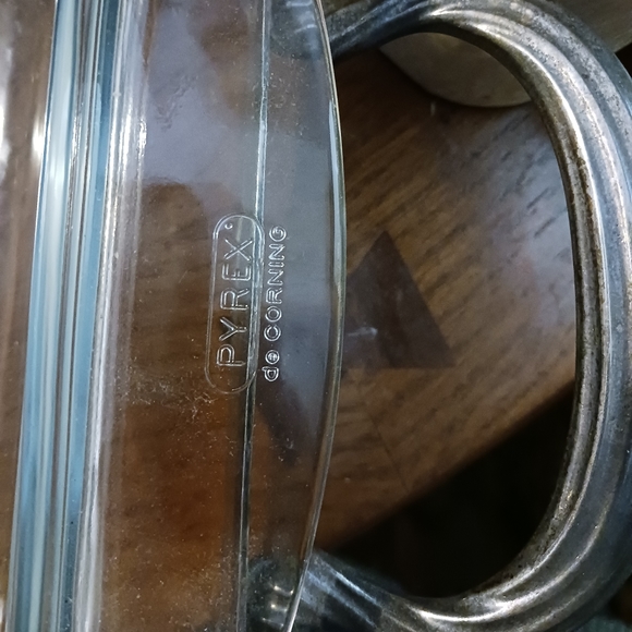 π²VTG 3 Piece Pyrex Heavy Footed Silver Metal Stand,Pyrex 9x13 Casserole Dishπ - Picture 7 of 8